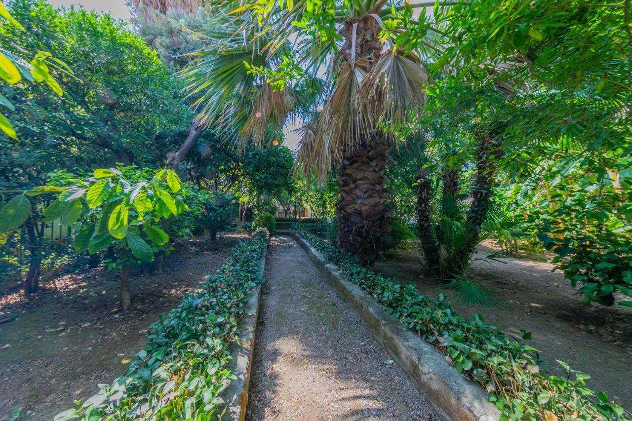 Villa Mezzarancia Palermo Eksteriør billede