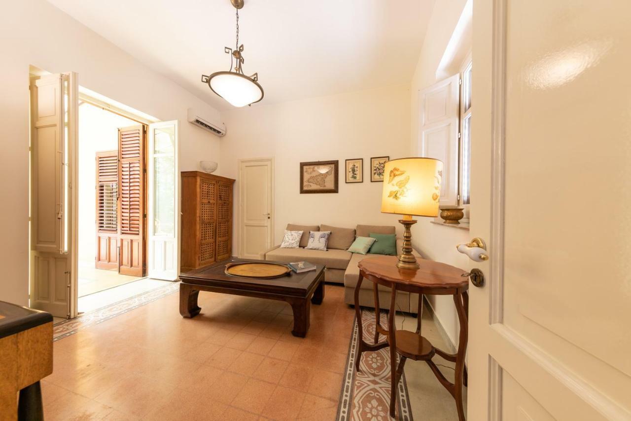 Villa Mezzarancia Palermo Eksteriør billede